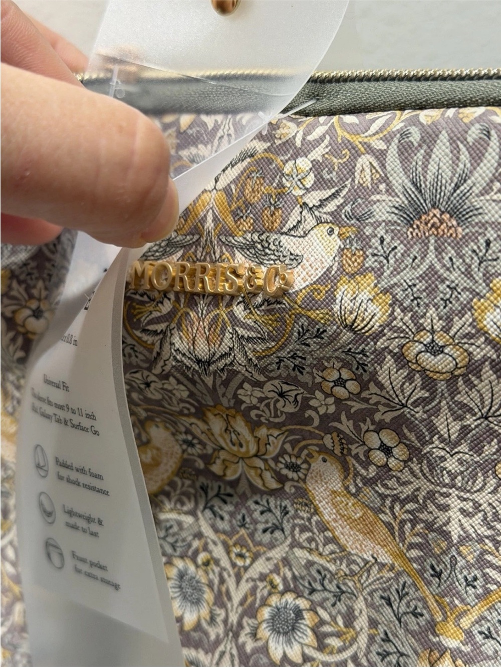 Morris & Co Strawberry Thief Laptop & Tablet Sleeve & Multipurpose Pouch-
Set 3 - Picture 7 of 11
